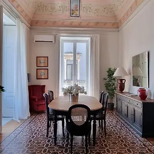 La Renaissance Apartament