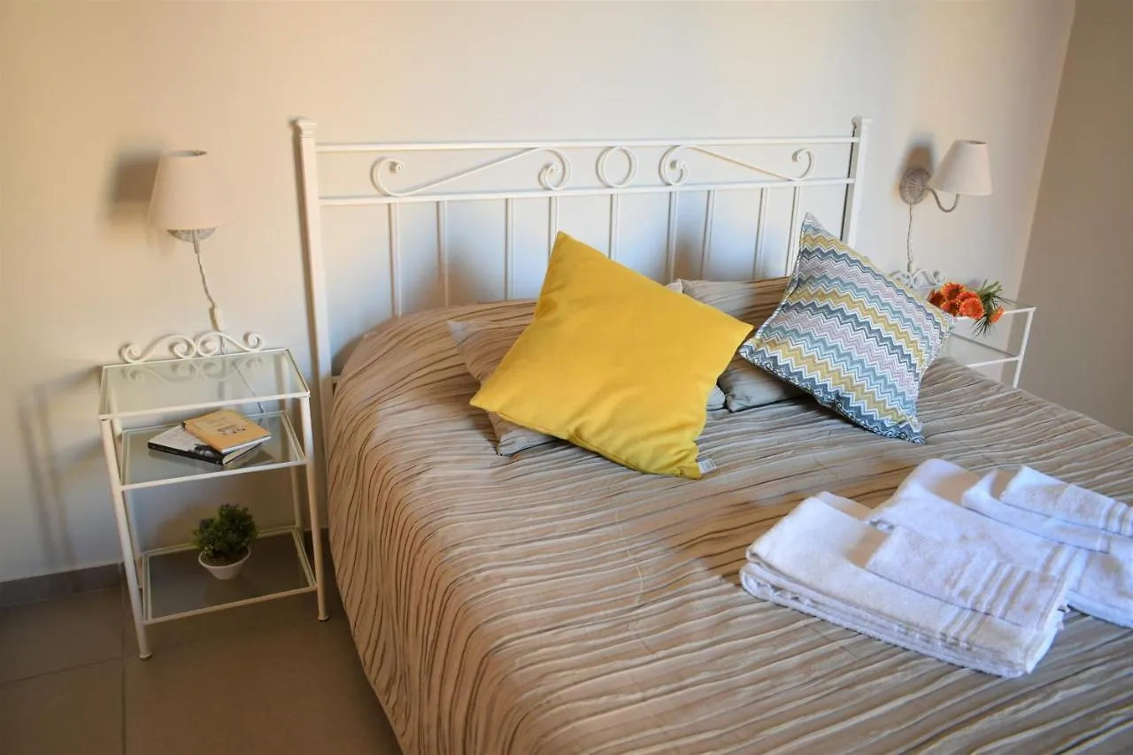 Apartament La Casa Di Gabri Katania