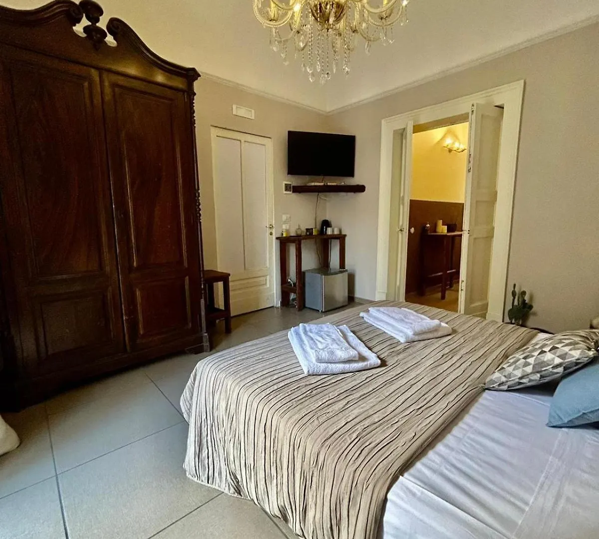 Apartament La Casa Di Gabri Katania